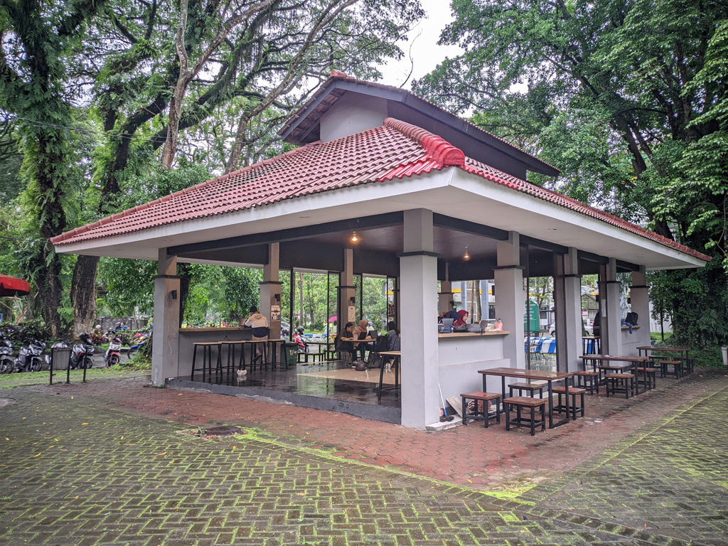 Tarif Biaya Penggunaan Fasislitas GAZEBO
